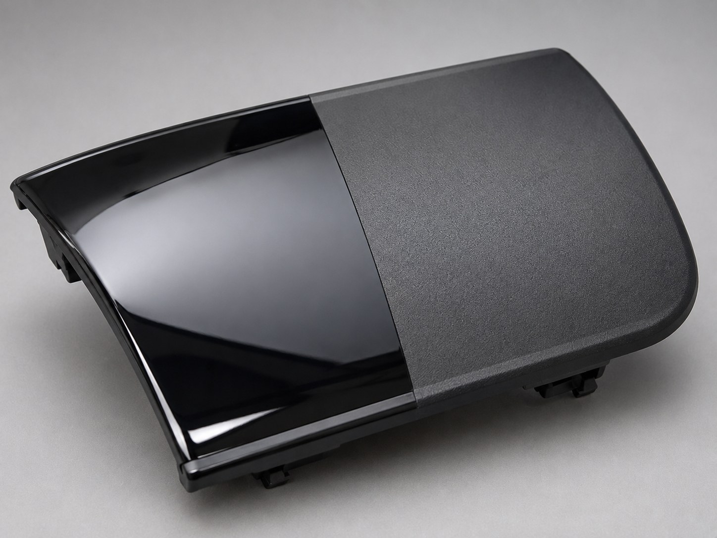 Surface coating, gloss and matte on a single panel